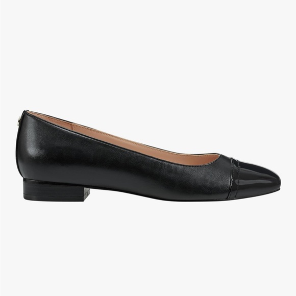 Bandolino Black Flats with Patent Toe - Picture 2 of 10